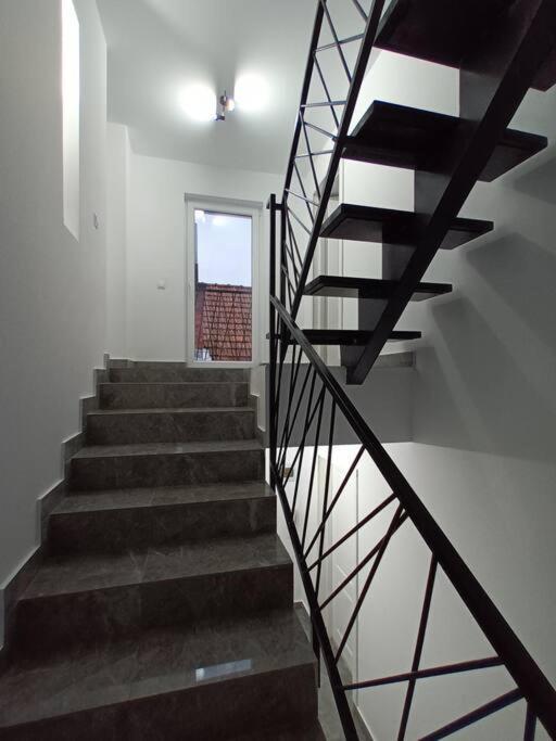 Old Town Studio 1 Apartment Nr 4 Бая-Маре Экстерьер фото
