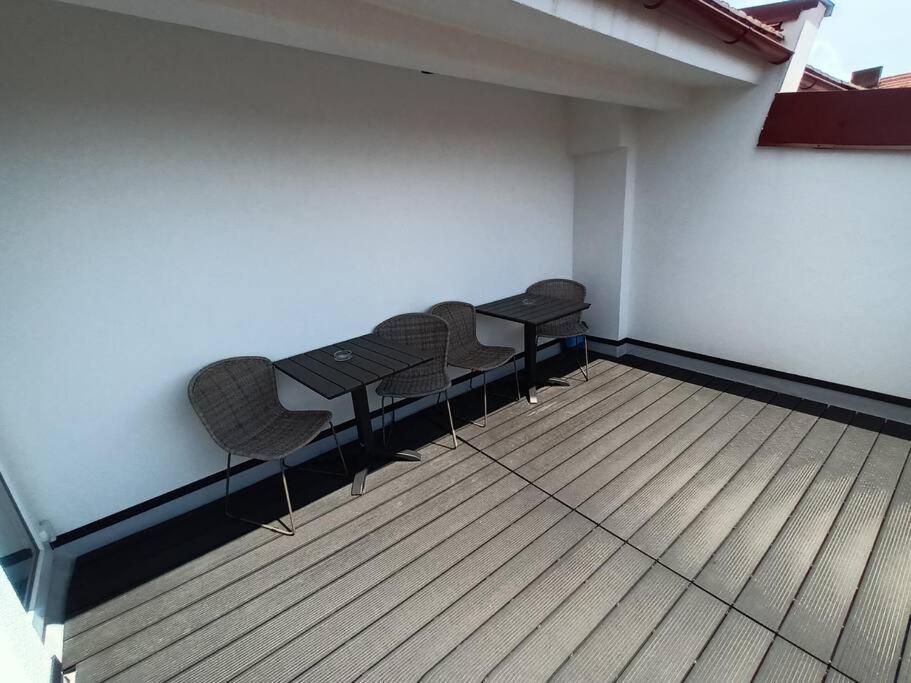Old Town Studio 1 Apartment Nr 4 Бая-Маре Экстерьер фото